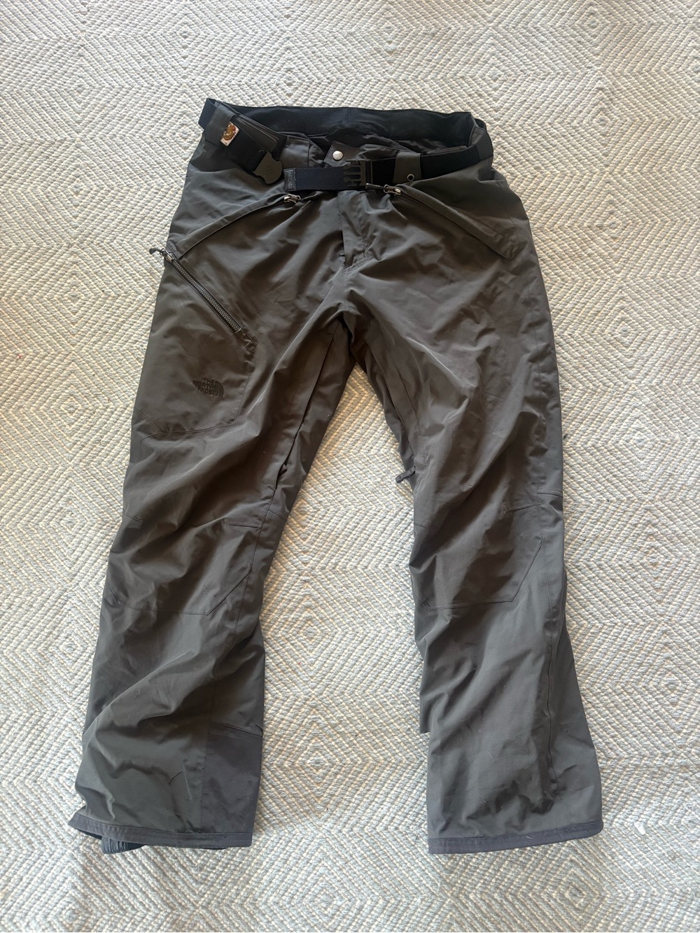 The North Face Men's Black Insulated Snow Pants